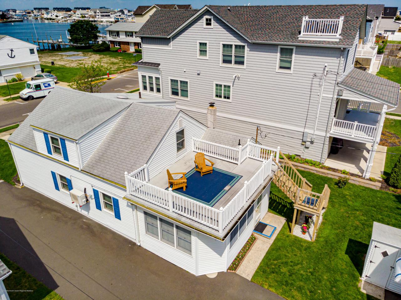102 Niblick Street - Photo 1