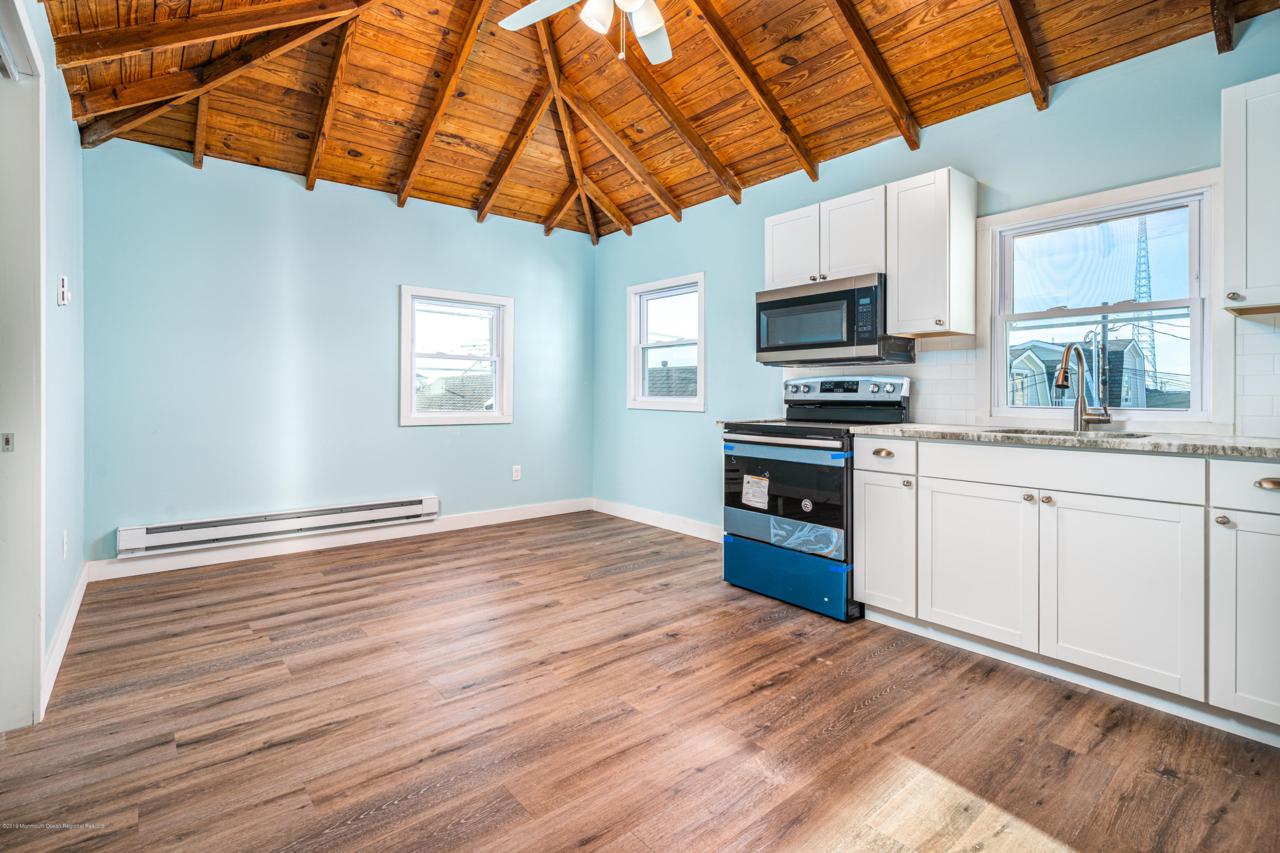 171AB Beach Front - Photo 1