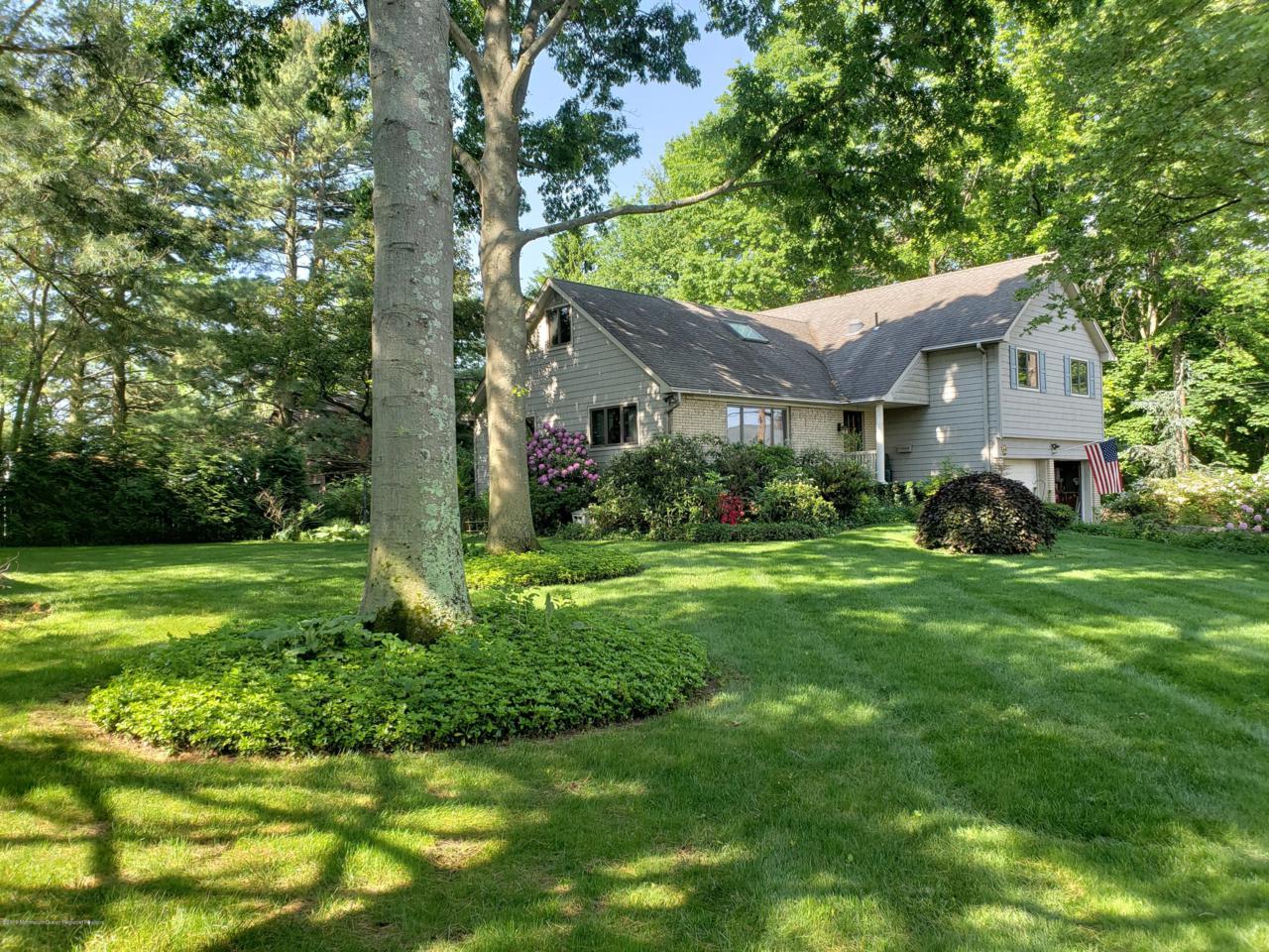 36 Algonquin Avenue - Photo 1