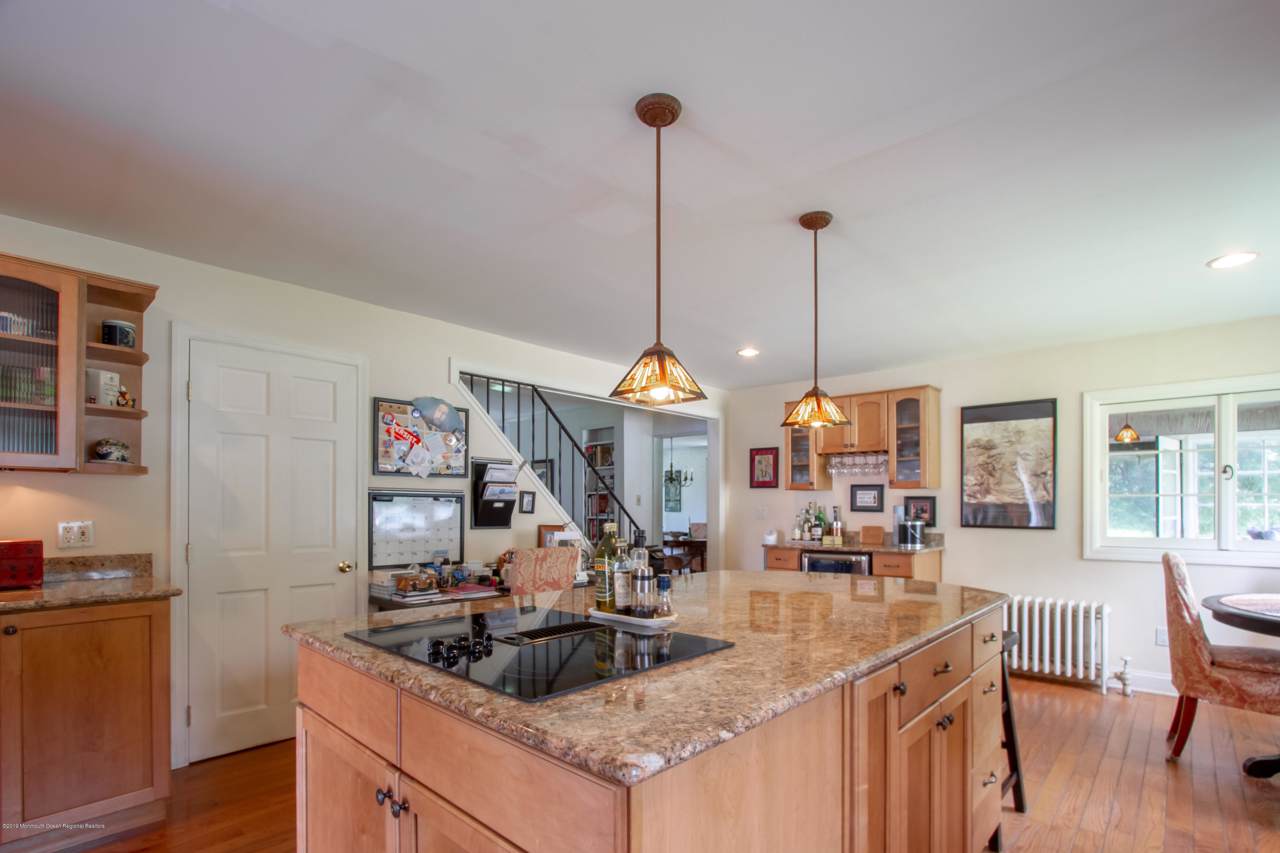 21 Vreeland Place - Photo 1