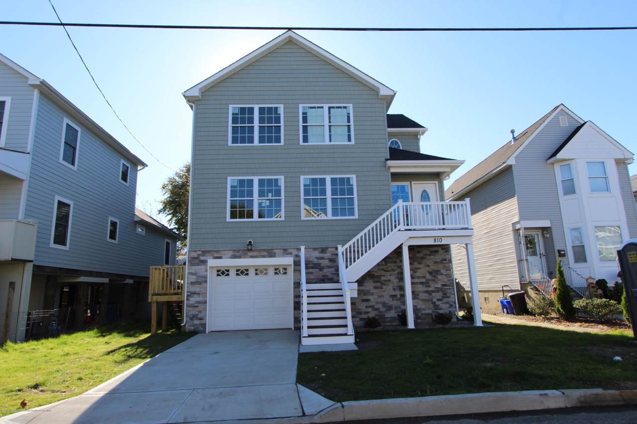810 4th Street - Photo 1