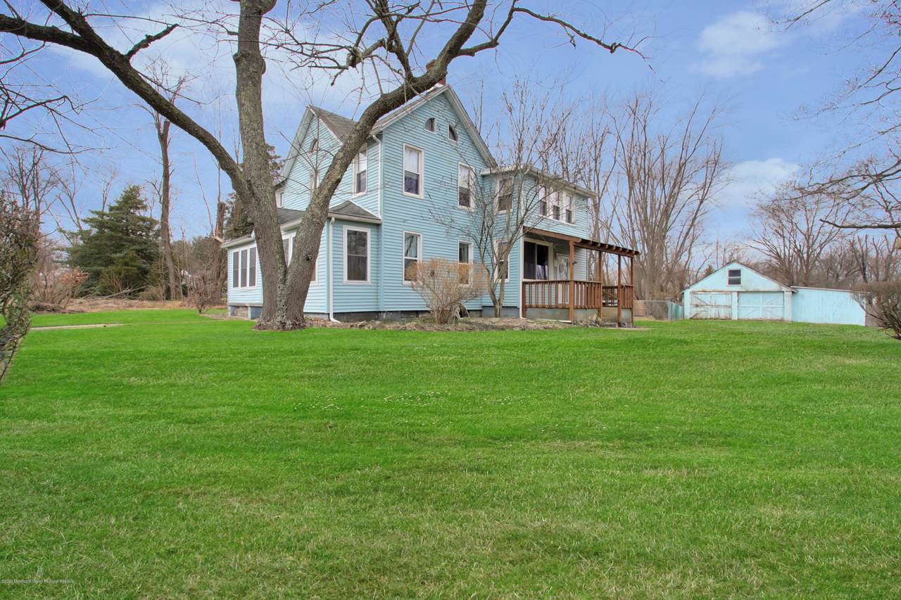 1264 Aldrich Road - Photo 1
