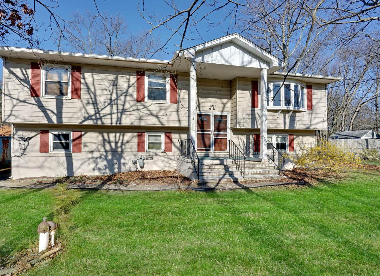 748 New Hampshire Avenue - Photo 1
