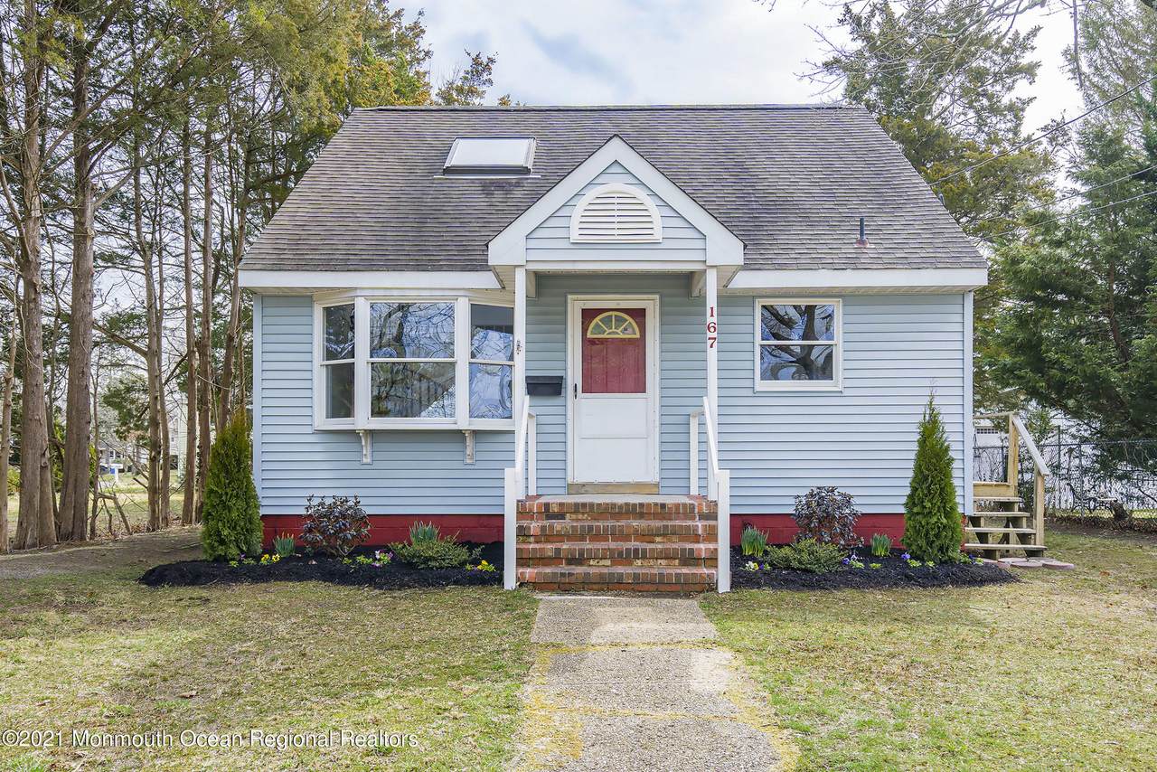 167 Division Street - Photo 1