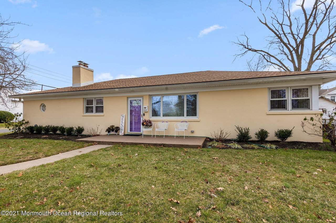 1514 4th Avenue - Photo 1