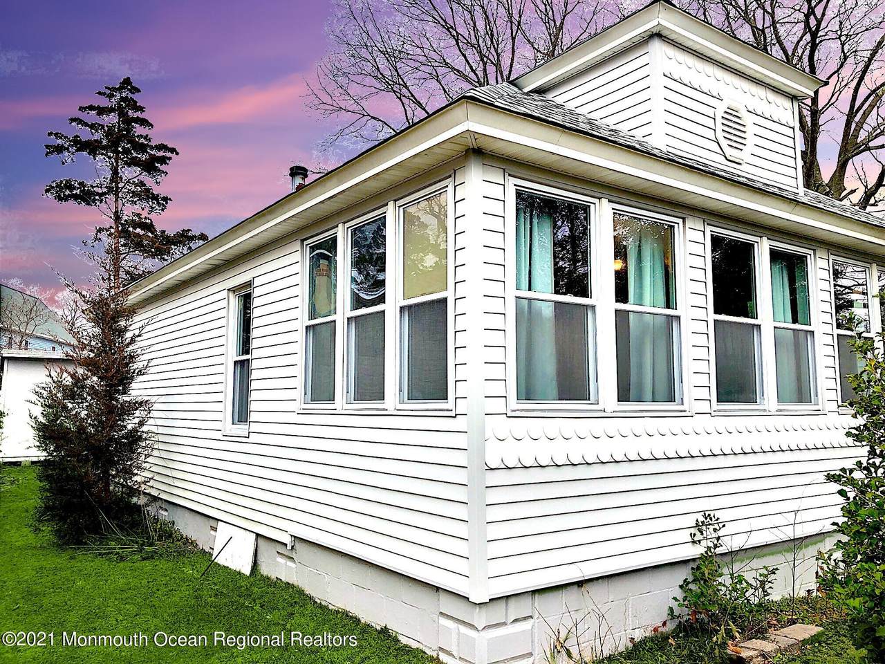 709 Mckinley Avenue - Photo 1