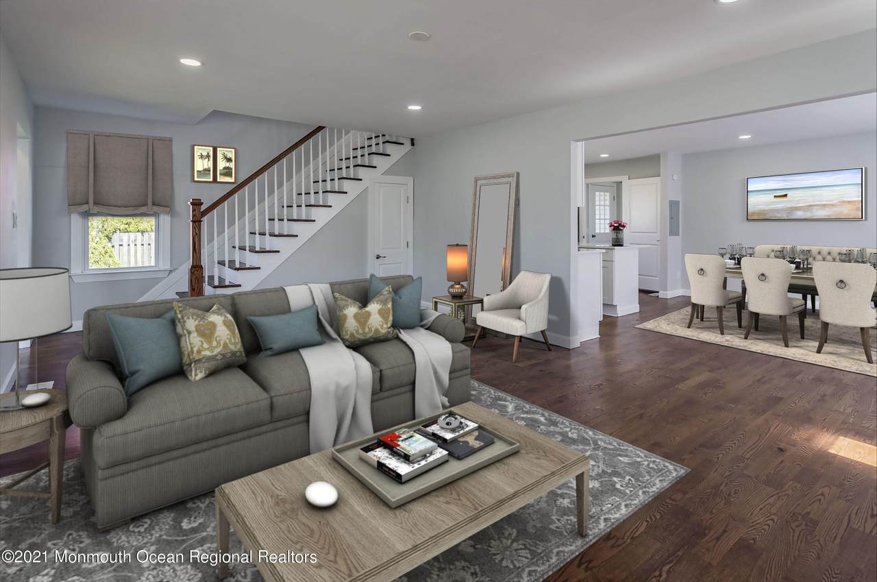 310 Ceylon Avenue - Photo 1