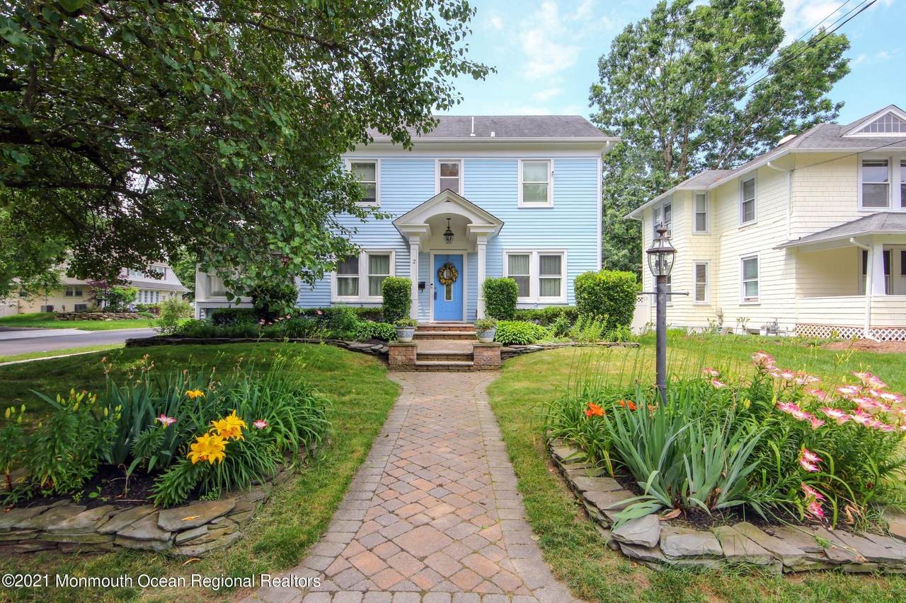 2 Schenck Avenue - Photo 1