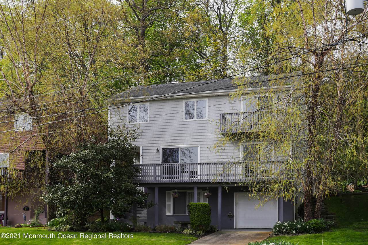 237 Shore Drive - Photo 1