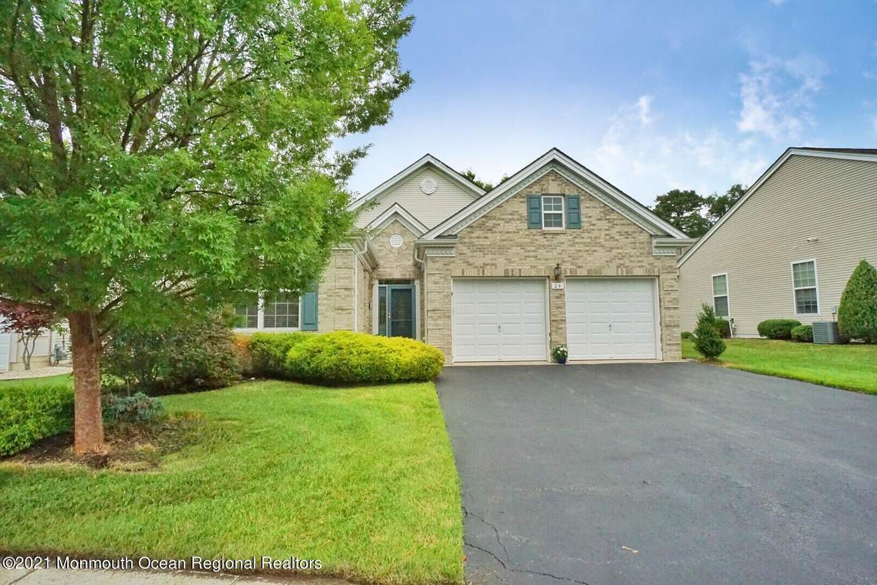 24 Pembroke Drive - Photo 1