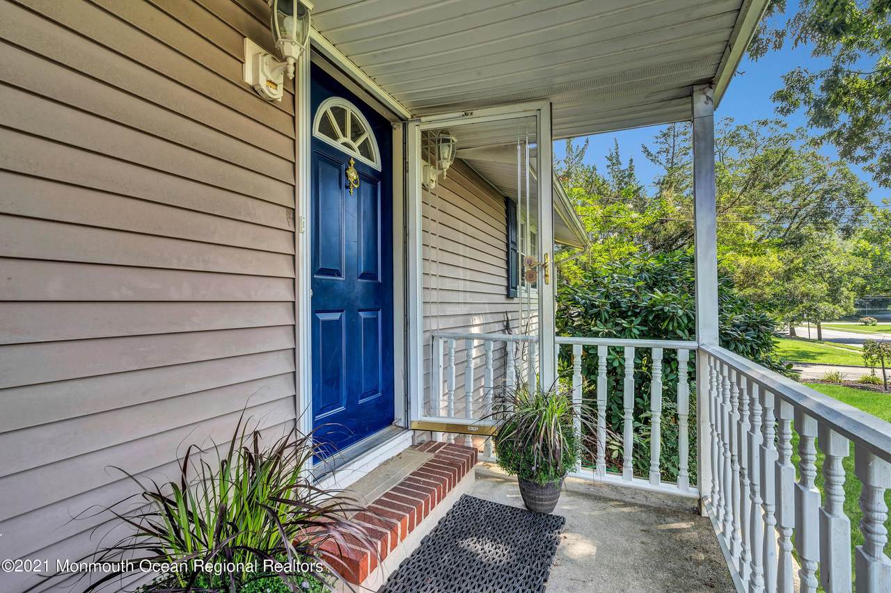 978 Westminster Drive - Photo 1