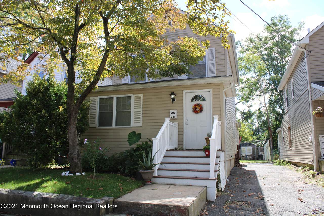 241 Drs James Parker Boulevard - Photo 1