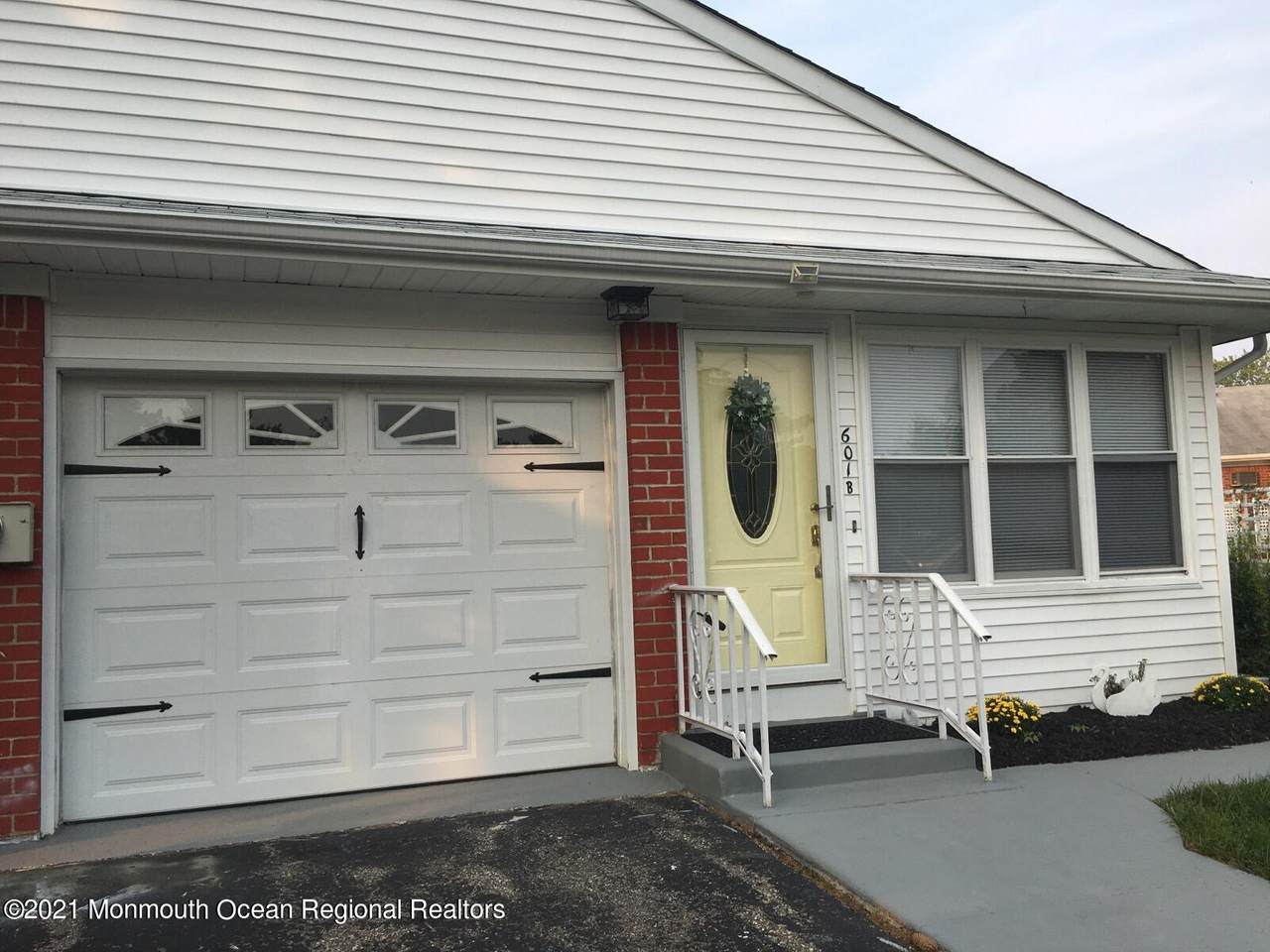601-B Willow Lane - Photo 1