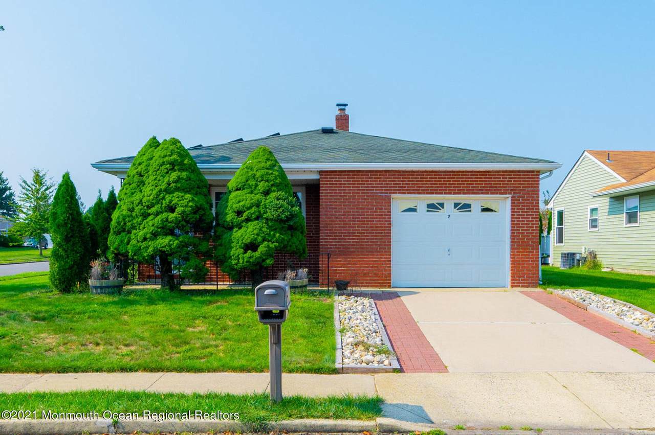 2 Miramar Court - Photo 1