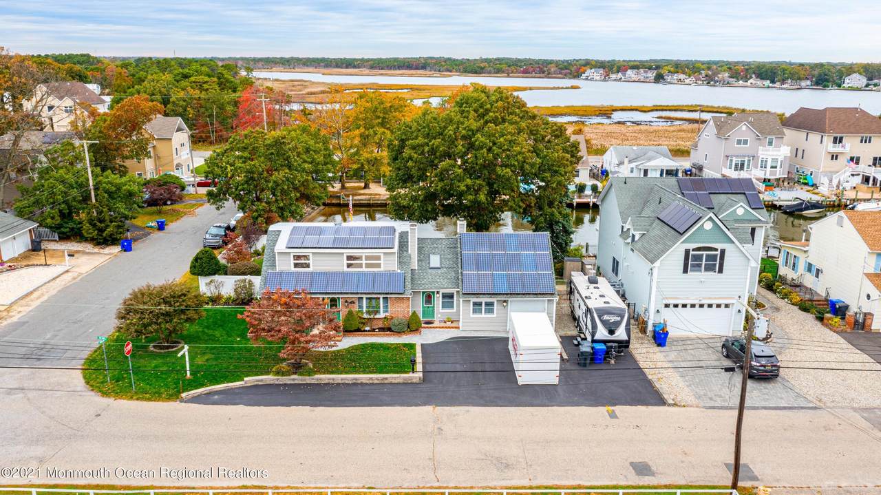 22 Queen Ann Road - Photo 1