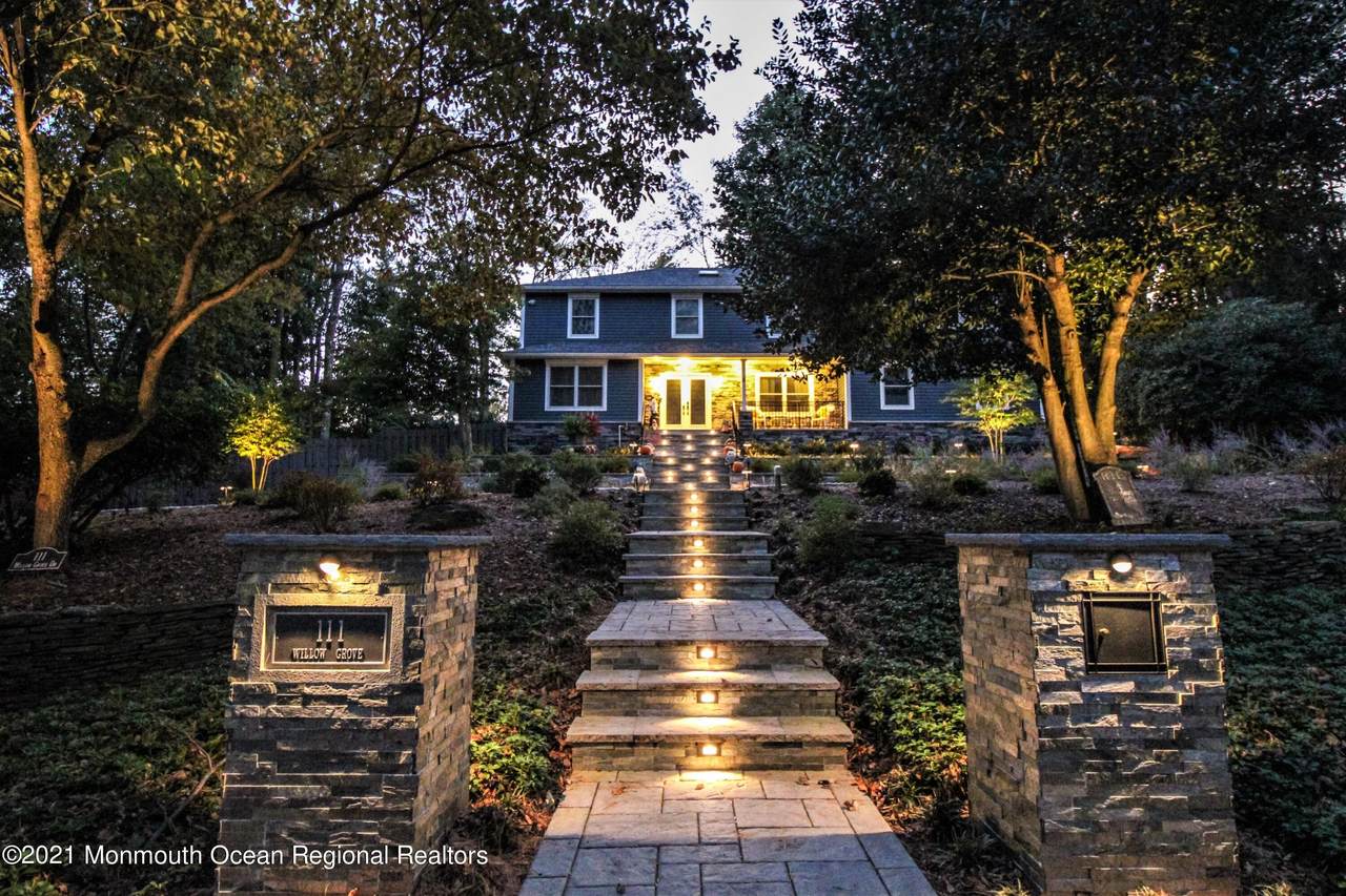 111 Willow Grove Drive - Photo 1