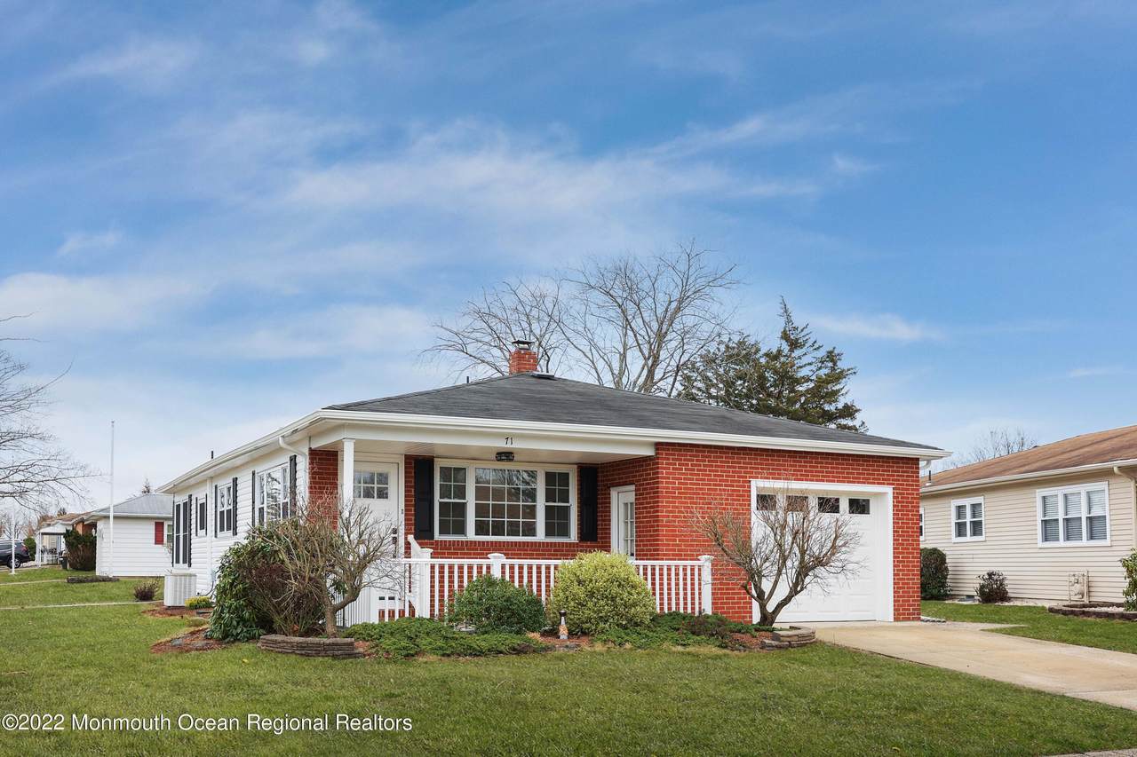 71 Bimini Drive - Photo 1