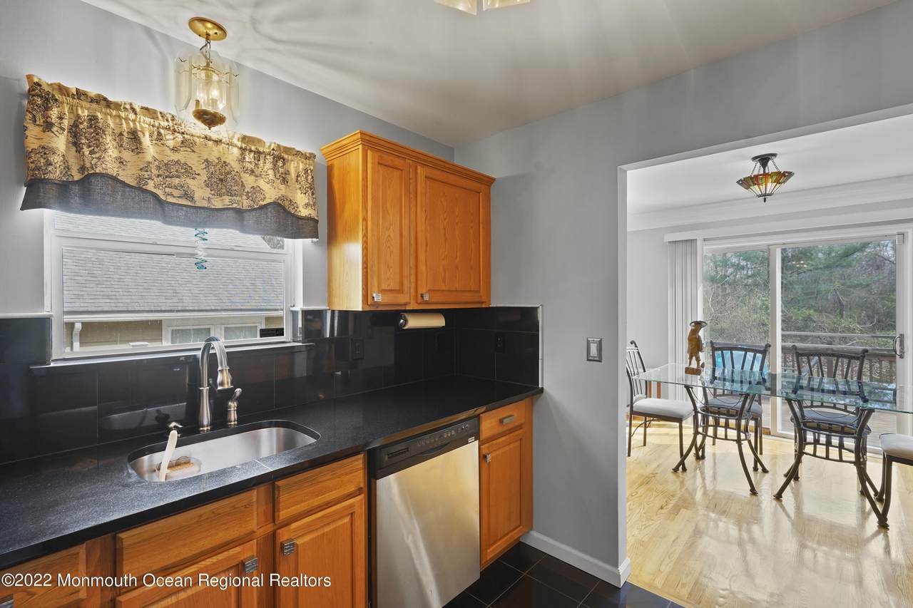 265 Timberline Road - Photo 1