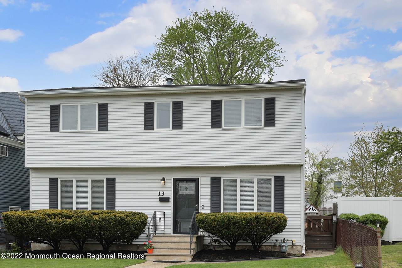 13 Therese Avenue - Photo 1
