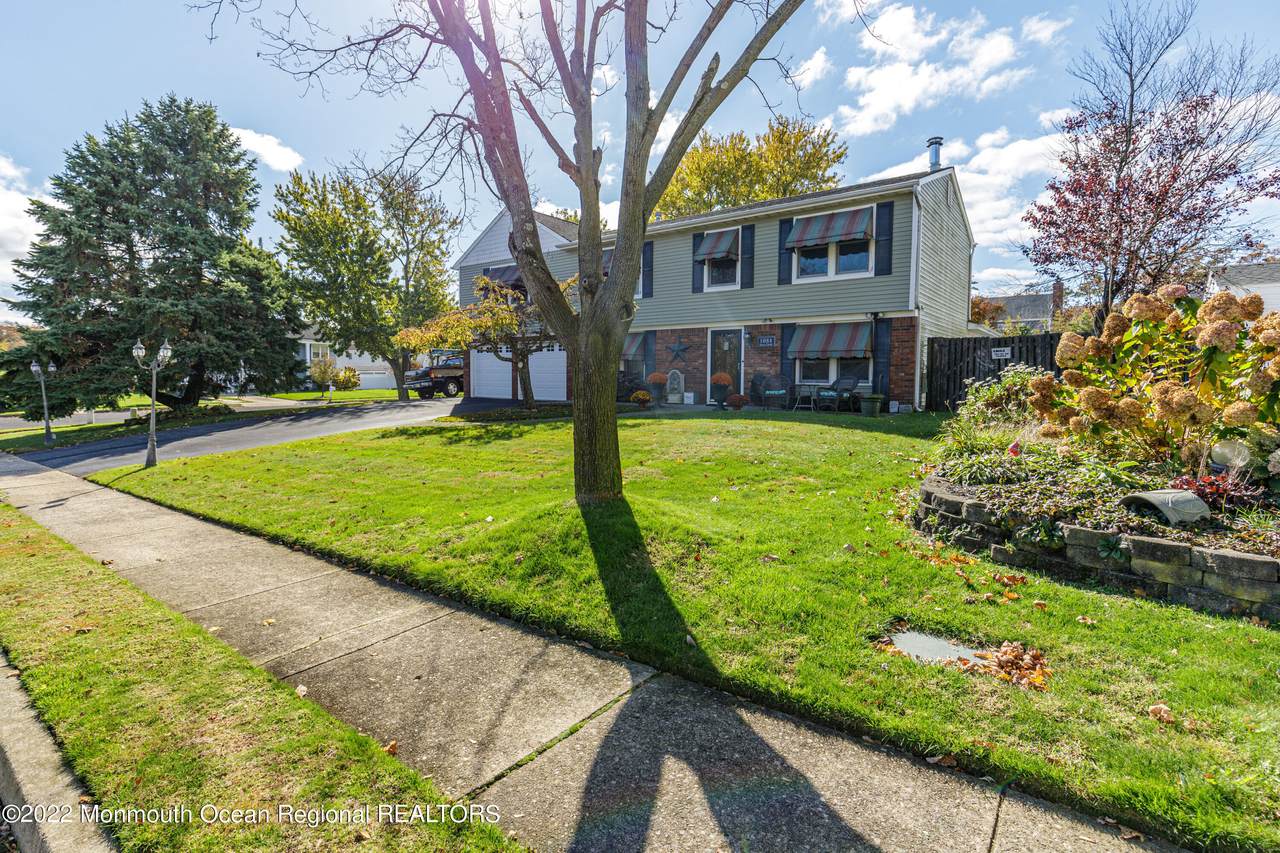 1084 Kells Court - Photo 1