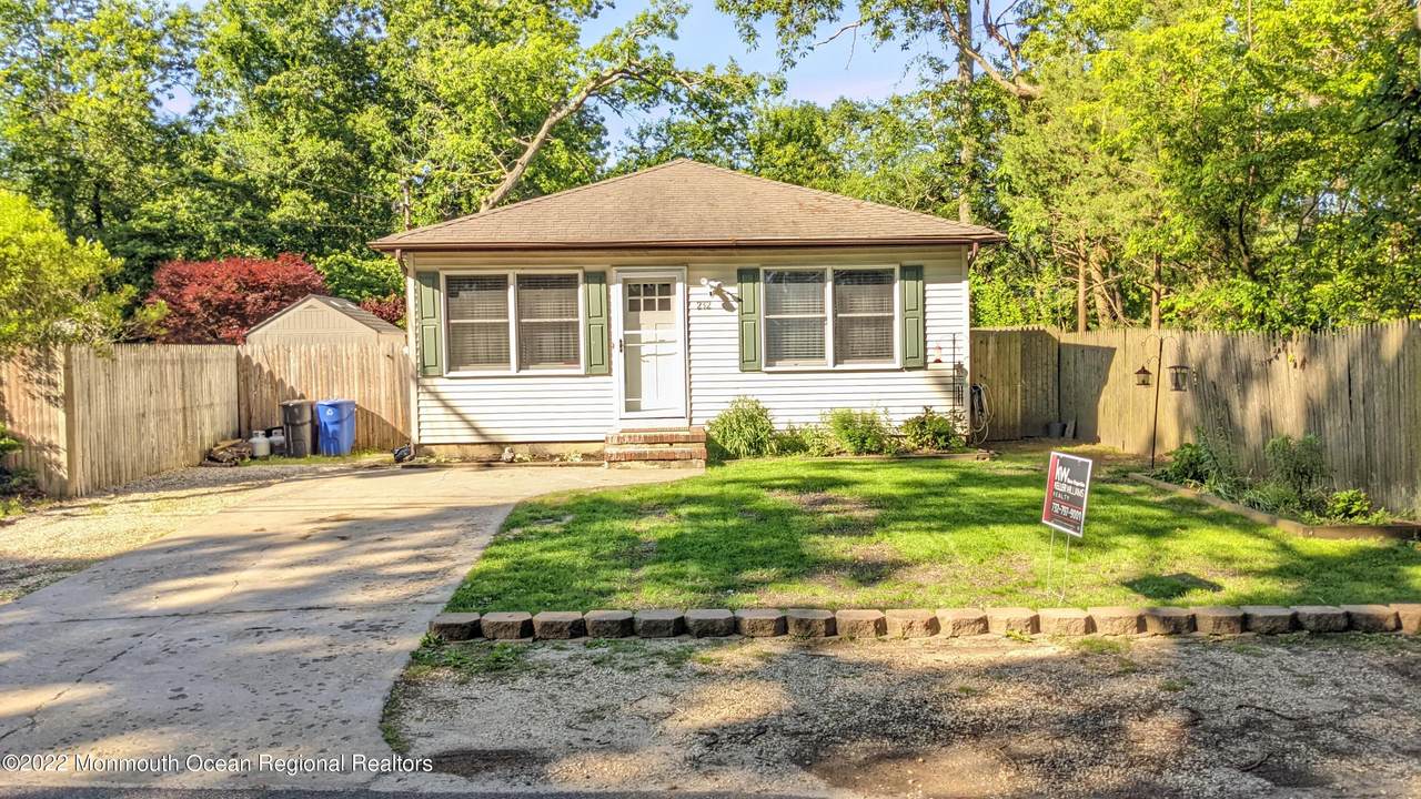 232 Station Drive - Photo 1