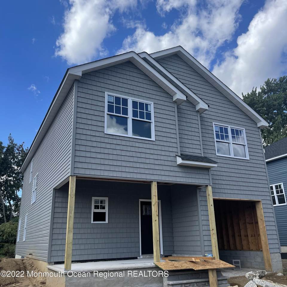 22 Van Dorn Street - Photo 1