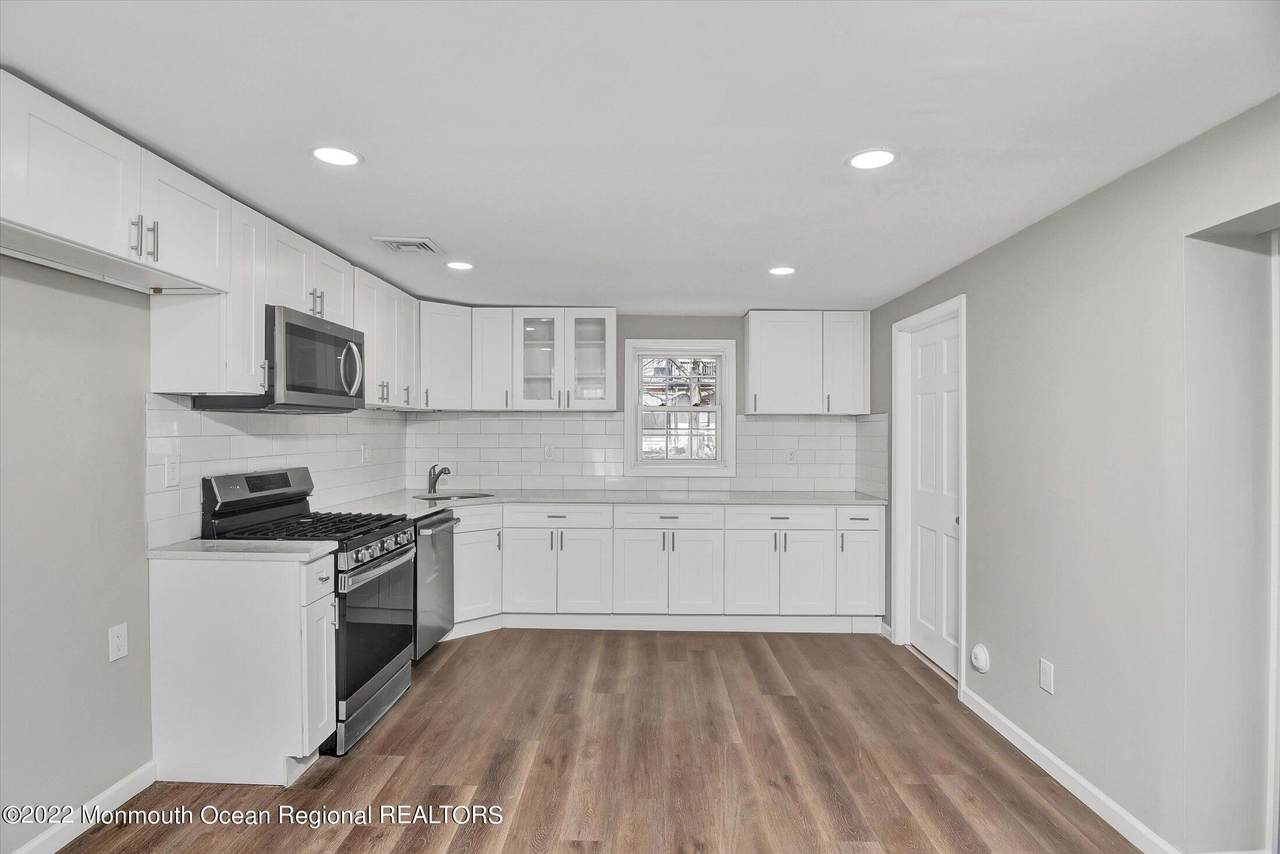 52 Main Street - Photo 1