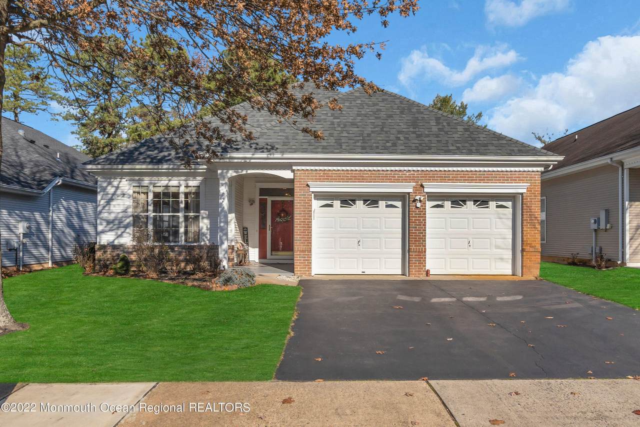 6 Amberwinds Court - Photo 1