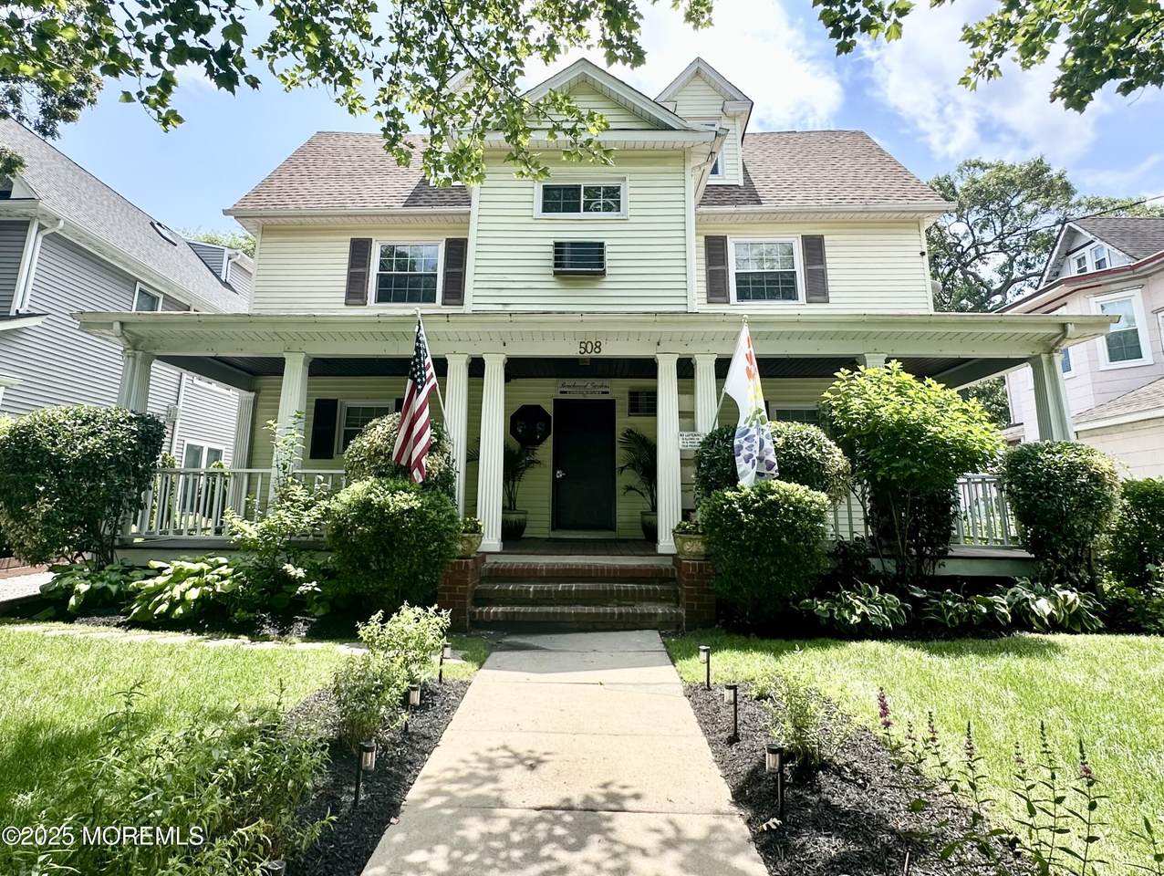 508 7th Avenue - Photo 1