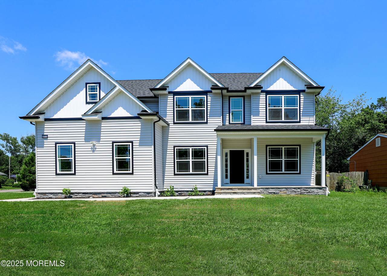 801 Commonwealth Boulevard - Photo 1