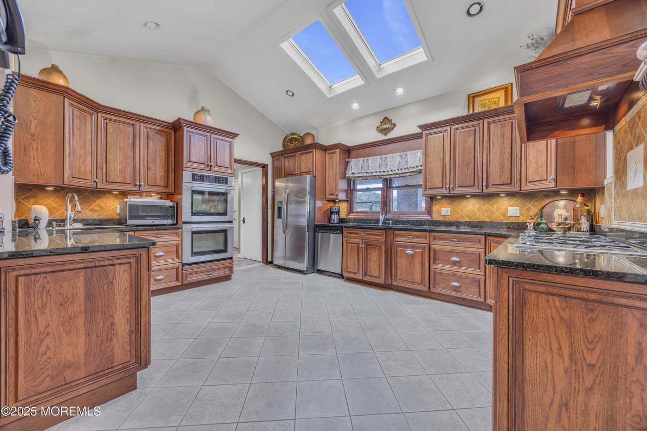 11 Dutch Road - Photo 1