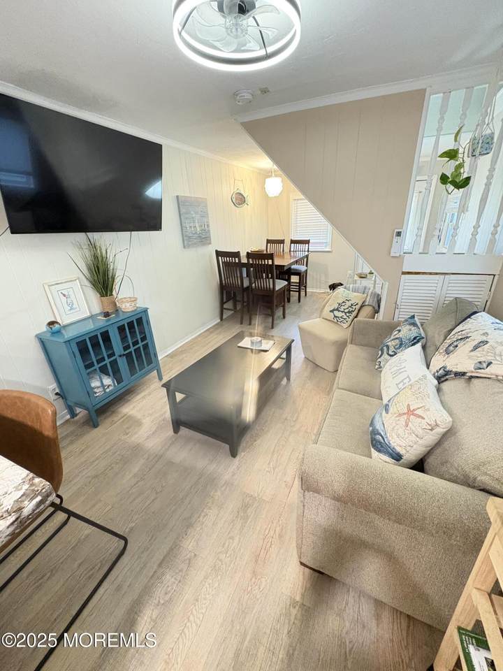 124 Broadway - Photo 1