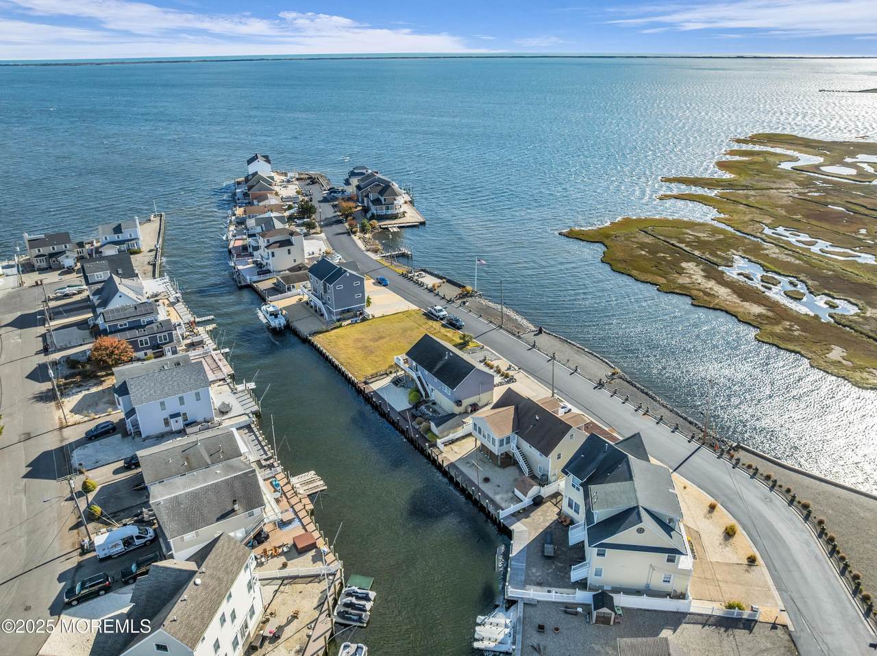 257 Sandlewood Drive - Photo 1