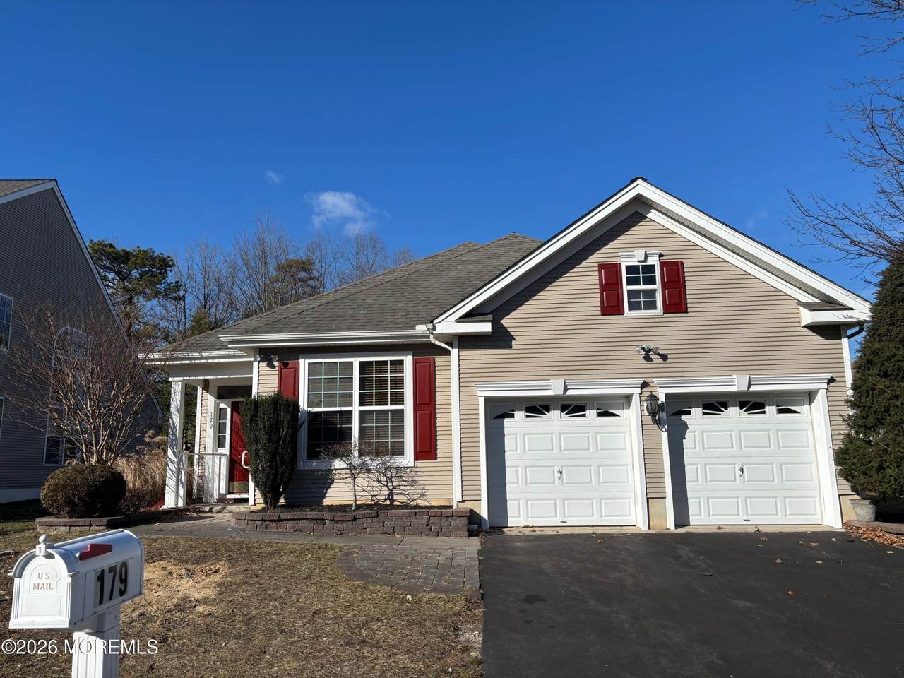 179 Mirage Boulevard - Photo 1