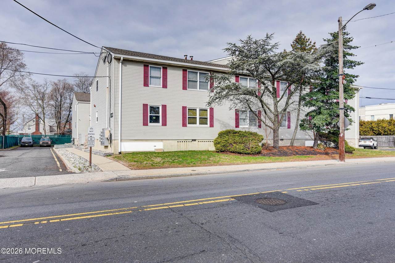 213 Main Street - Photo 1