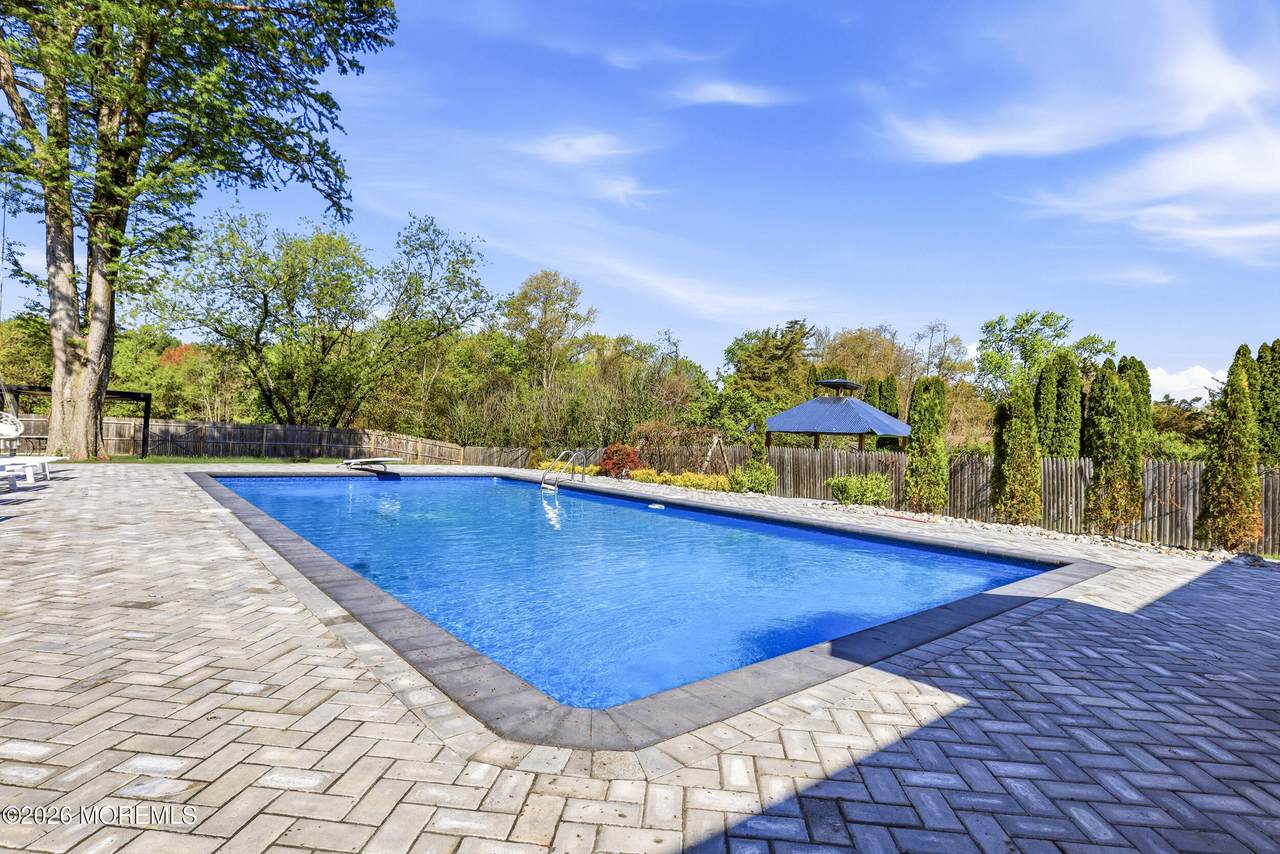 24 Butterfly Road - Photo 1