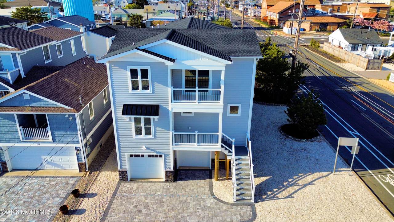 113 New Brunswick Avenue - Photo 1