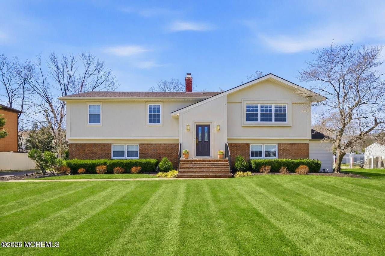 9 Darien Drive - Photo 1