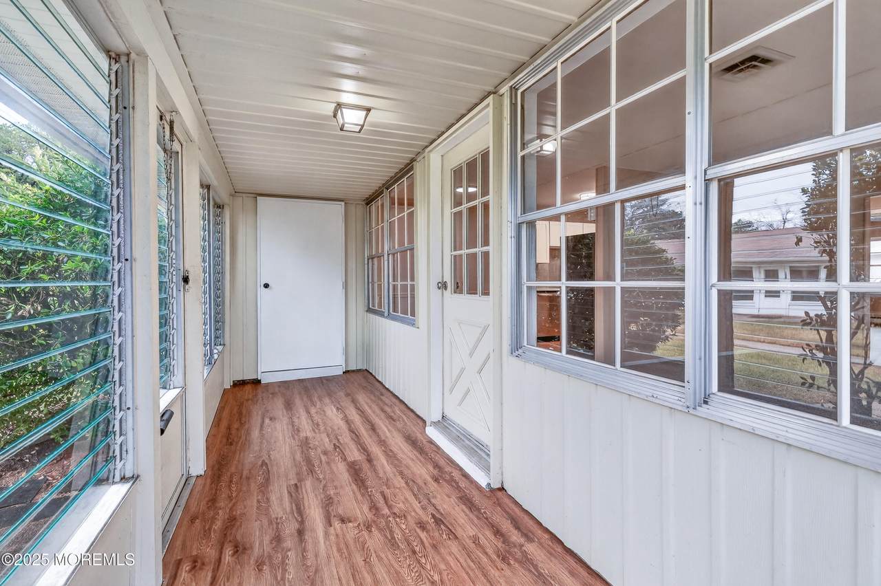 1207D Shetland Drive - Photo 1