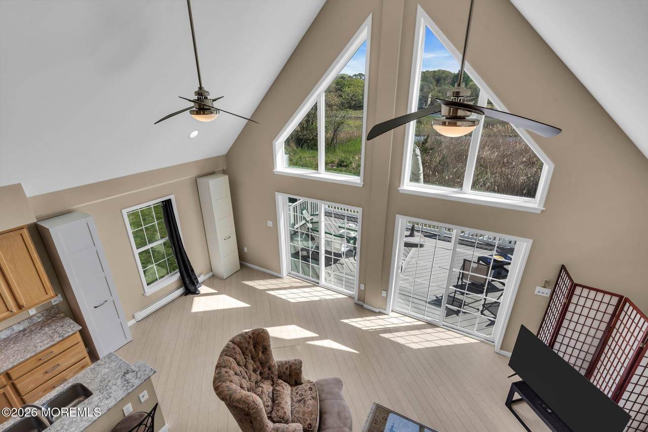 318 Elizabeth Avenue - Photo 1