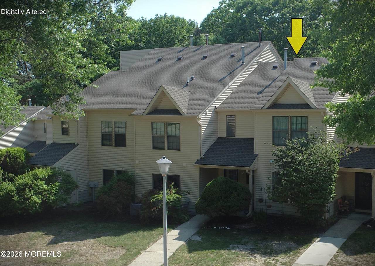 126 Whispering Oaks Way - Photo 1