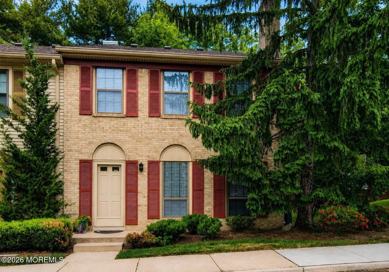 76 Bradford Court - Photo 1