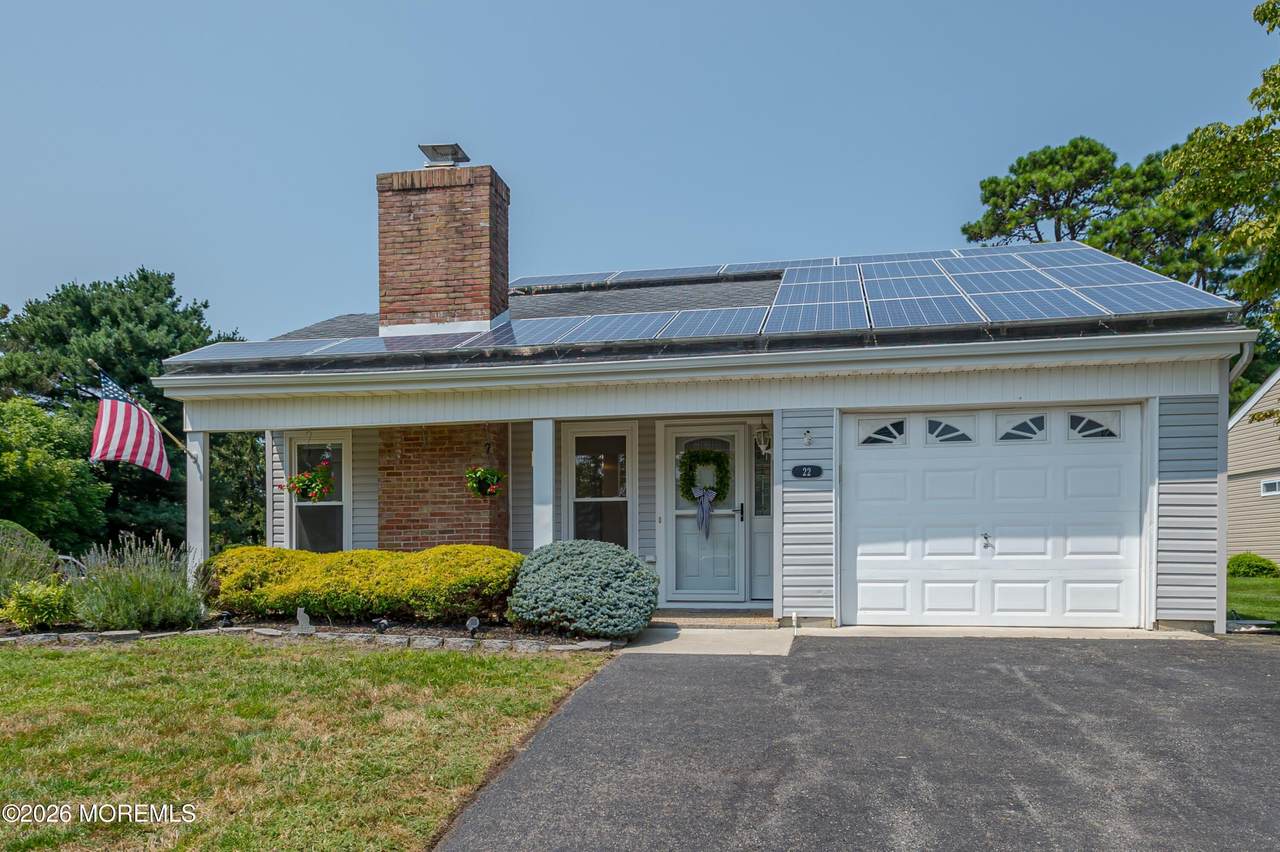 22 Gladstone Avenue - Photo 1