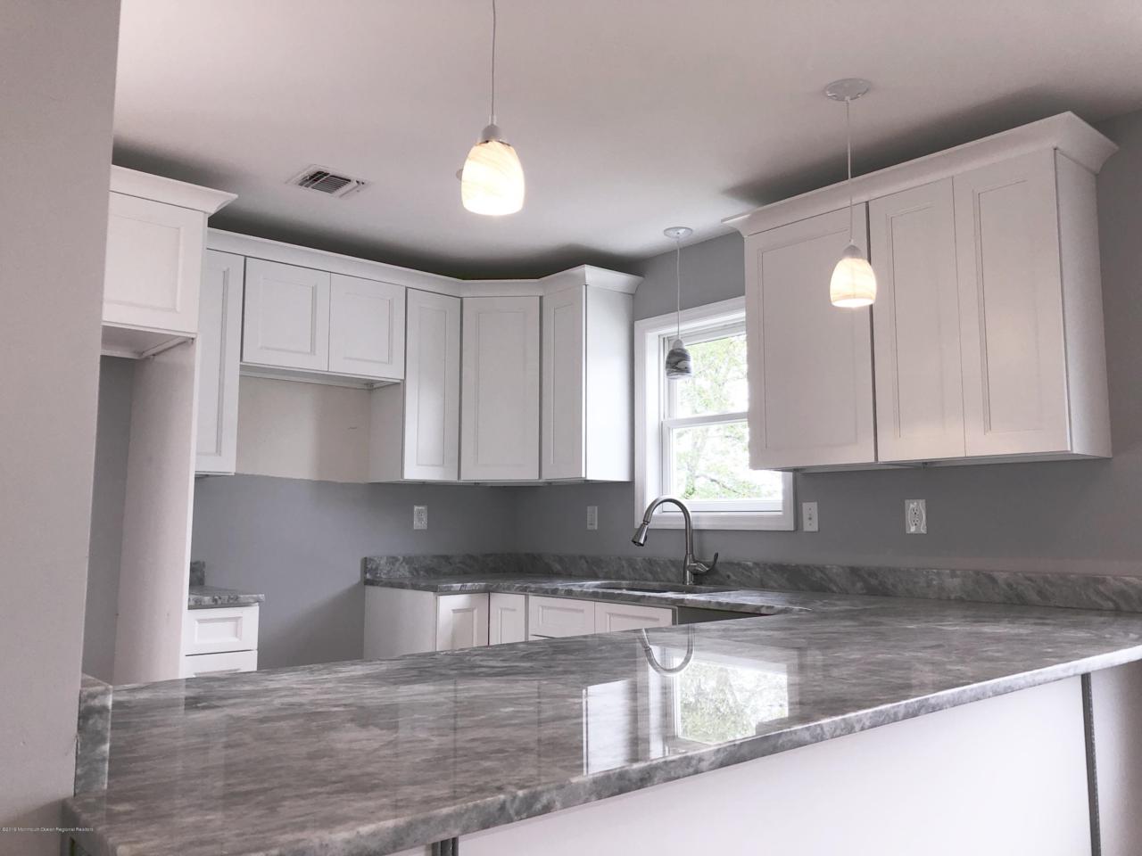 604 Florence Avenue - Photo 1