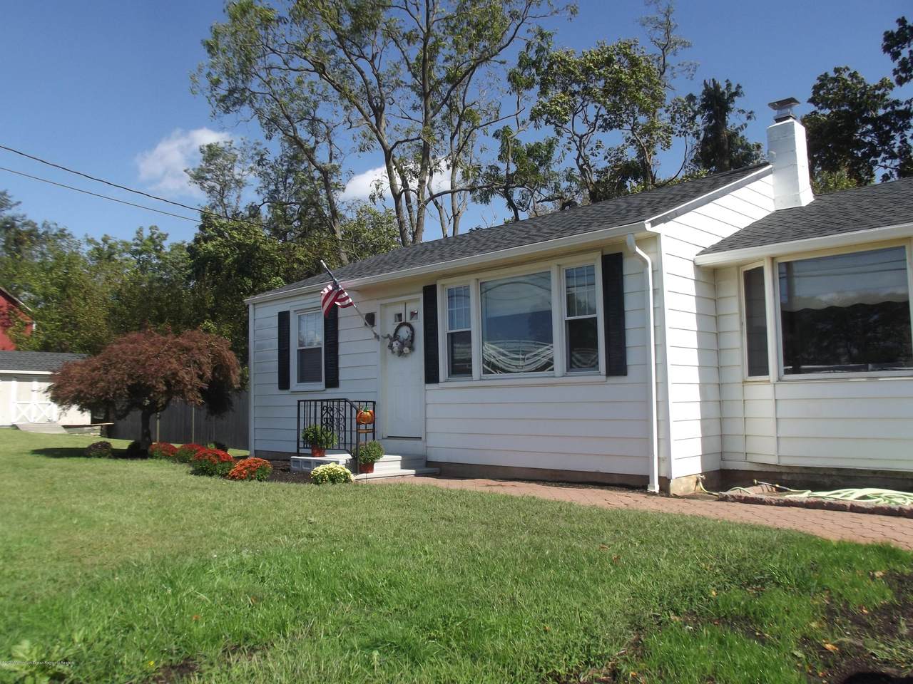 11 Imlaystown Hightstown Road - Photo 1