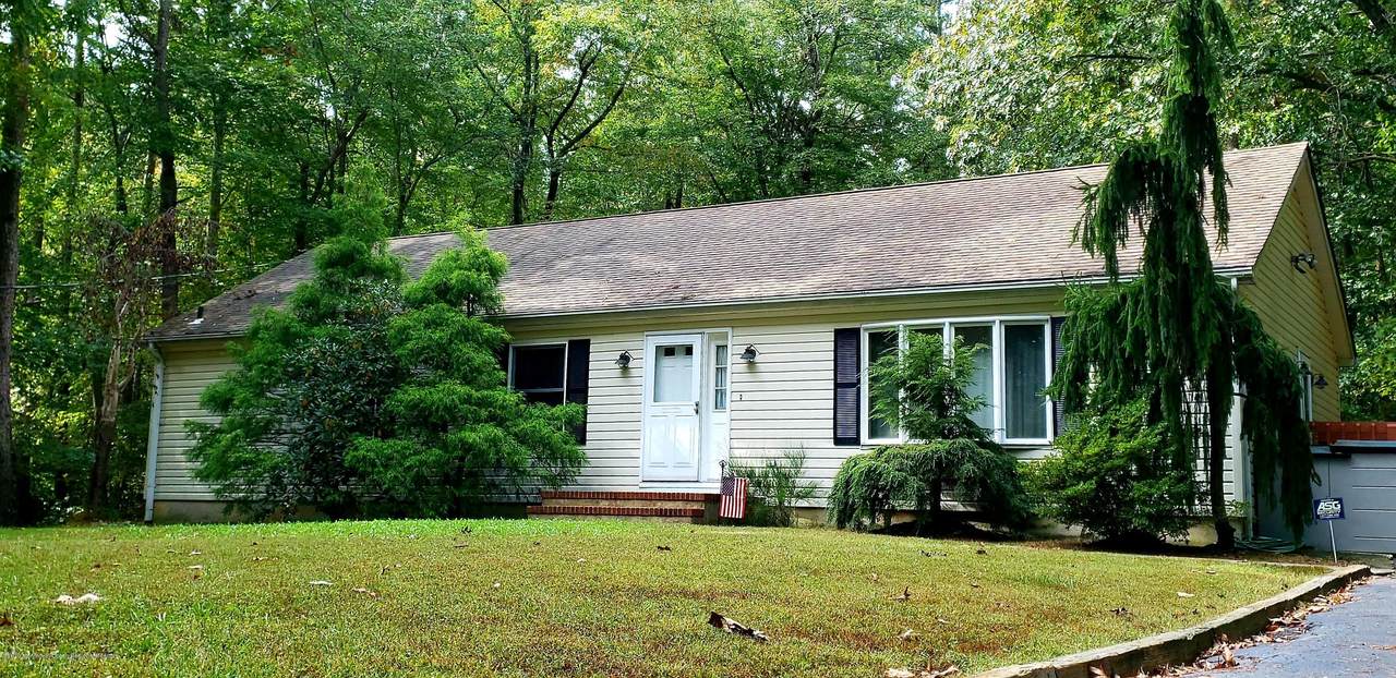 158 Crescent Avenue - Photo 1