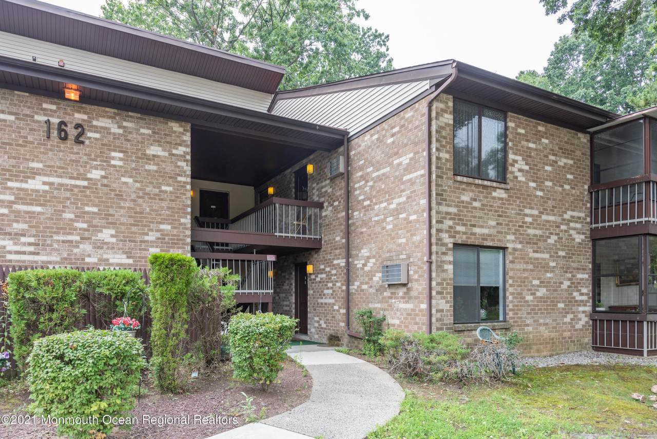 162 Cross Slope Court - Photo 1