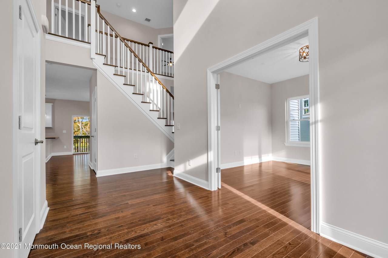 19 Patrick Court - Photo 1