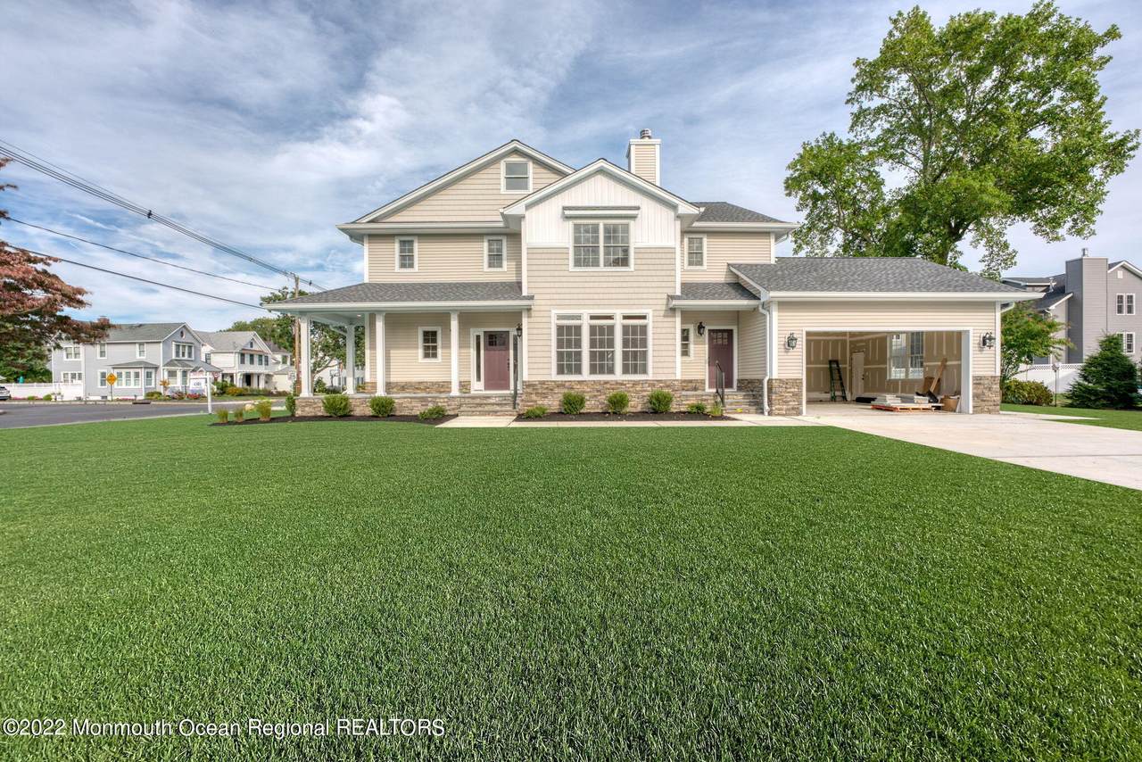 817 Wall Road - Photo 1