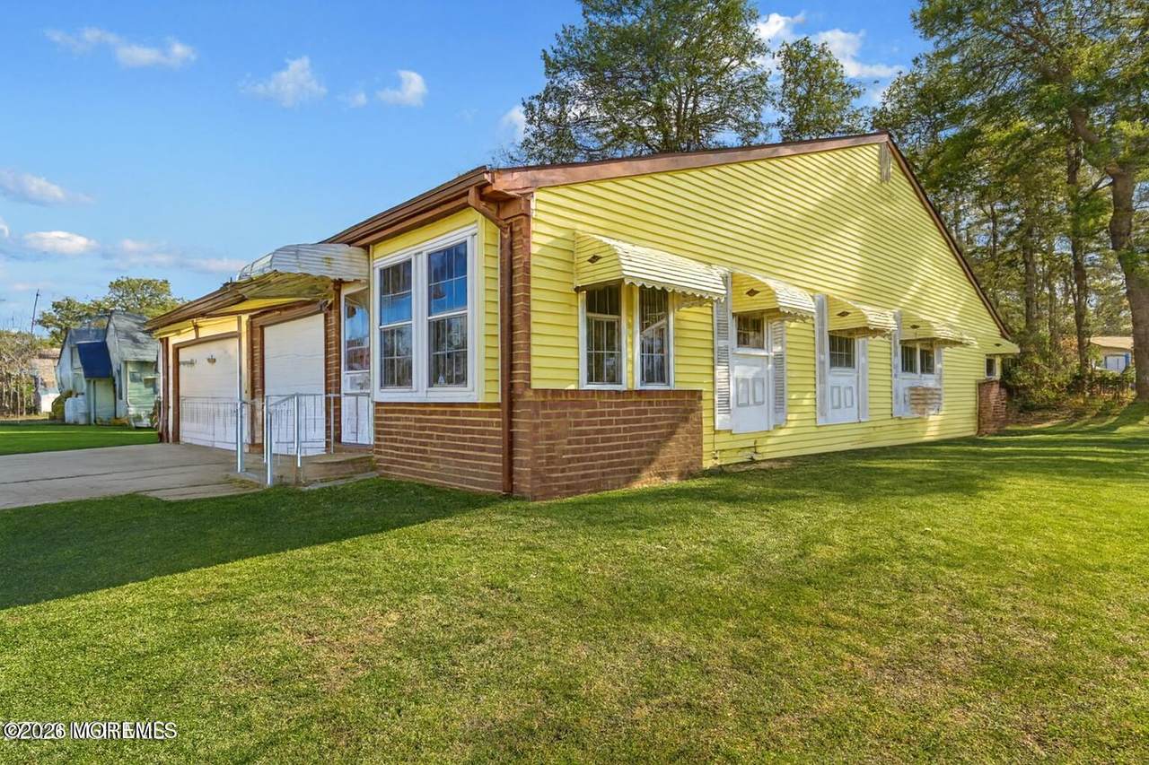 7b Greenwood Lane - Photo 1
